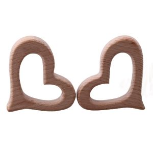 Anneau de dentition cœur en bois